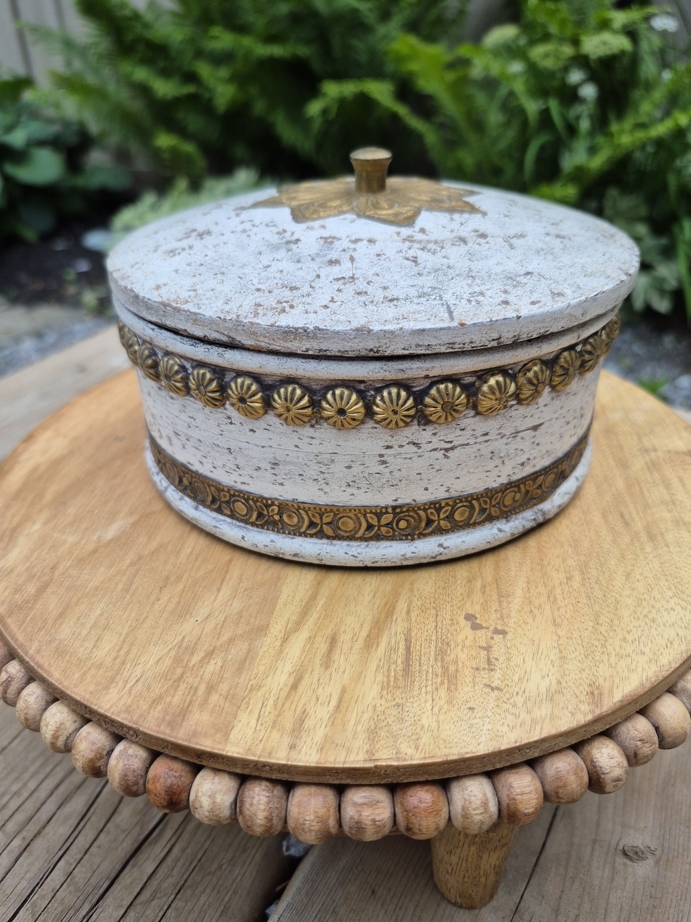 Distressed Boho White & Gold Round Wood Keepsake Vanity Box